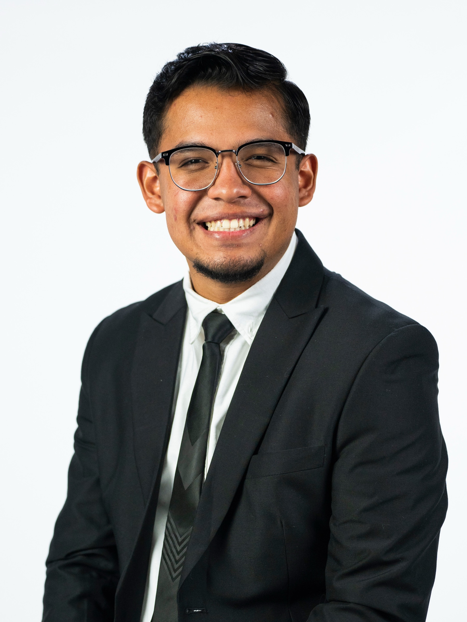 Pastor Edvan Benitez